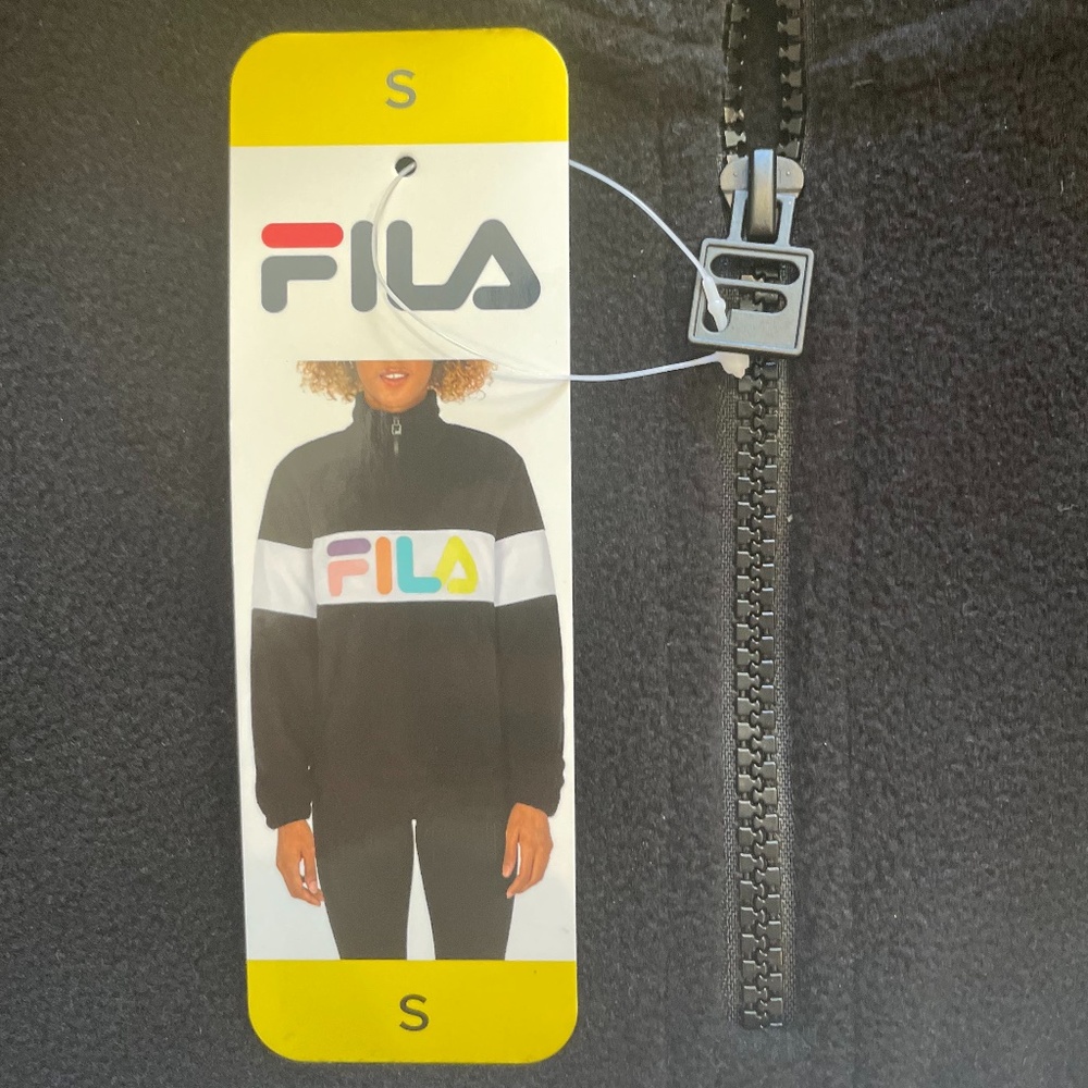 NWT FILA Black Logo Fleece Pullover - Size S - Picture 8 of 9